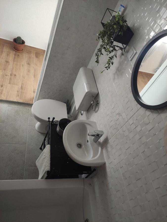 Apartman Ela บันยาลูกา ภายนอก รูปภาพ